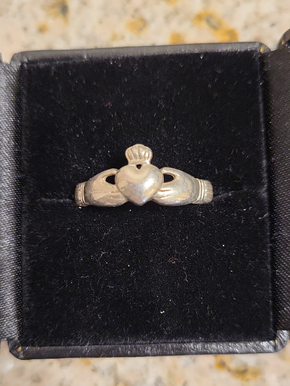 Sterling Silver Claddagh Heart Ring - Silver